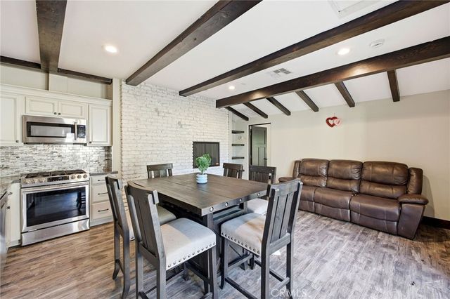 5237 Topanga Canyon, Woodland Hills, CA 91364