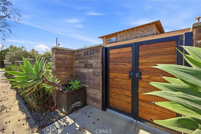 5237 Topanga Canyon, Woodland Hills, CA 91364