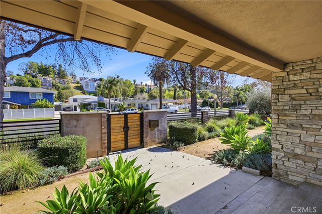 5237 Topanga Canyon, Woodland Hills, CA 91364