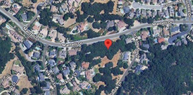 1920 Mantelli Drive, Gilroy, CA 95020