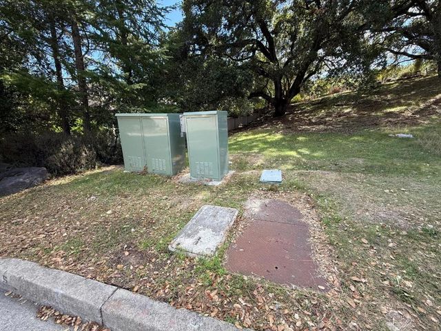 1920 Mantelli Drive, Gilroy, CA 95020