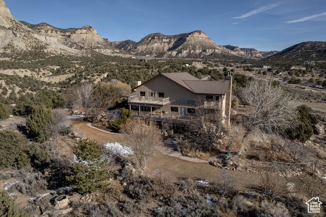 5441 N EAGLE DR, Kenilworth, UT 84529