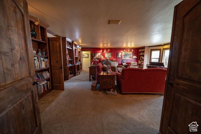 5441 N EAGLE DR, Kenilworth, UT 84529