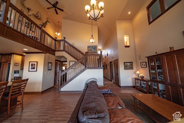 5441 N EAGLE DR, Kenilworth, UT 84529