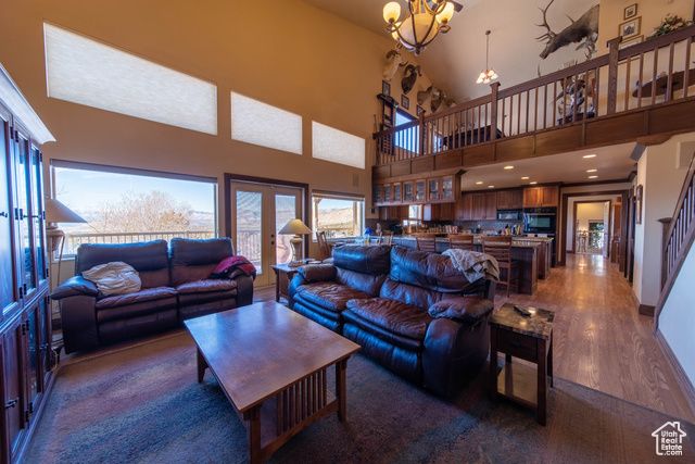 5441 N EAGLE DR, Kenilworth, UT 84529