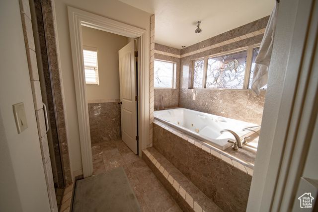 5441 N EAGLE DR, Kenilworth, UT 84529