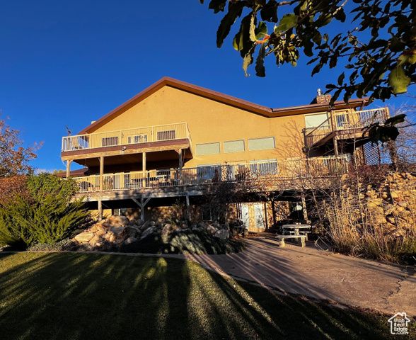 5441 N EAGLE DR, Kenilworth, UT 84529