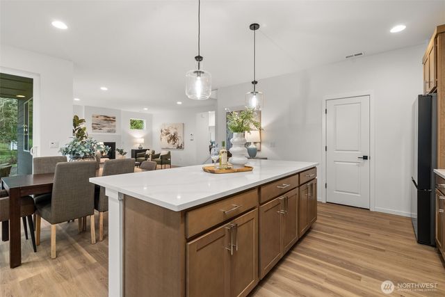 3313 219th Avenue E, Bonney Lake, WA 98391