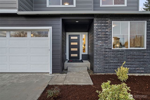 3313 219th Avenue E, Bonney Lake, WA 98391