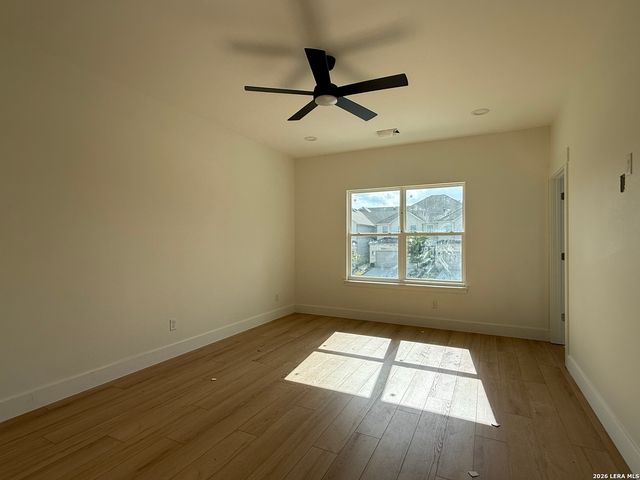 104 MAGNOLIA CIR, Boerne, TX 78006