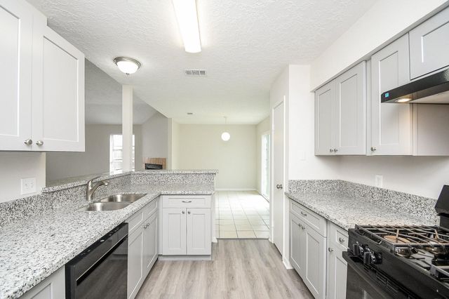 15315 Cedar Ridge Drive, Houston, TX 77082