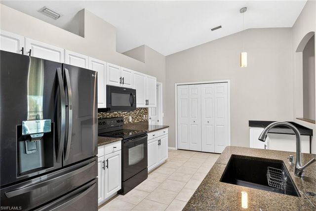 921 47th AVE NE, Naples, FL 34120