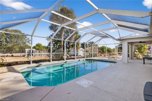 921 47th AVE NE, Naples, FL 34120