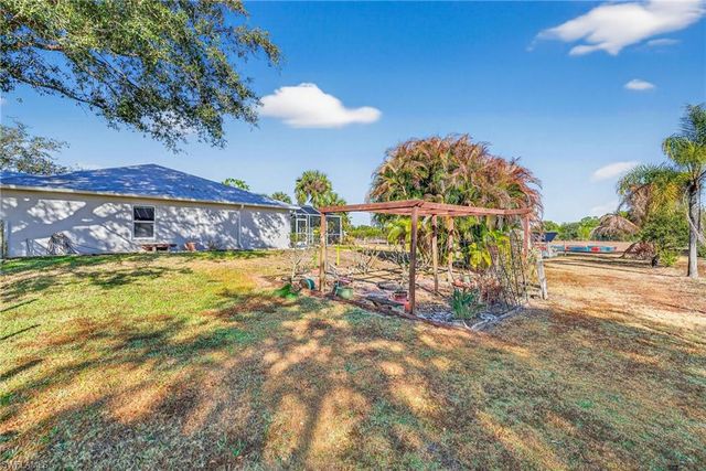 921 47th AVE NE, Naples, FL 34120