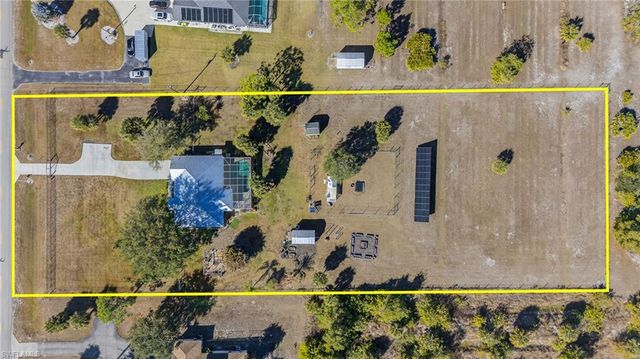 921 47th AVE NE, Naples, FL 34120