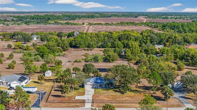 921 47th AVE NE, Naples, FL 34120