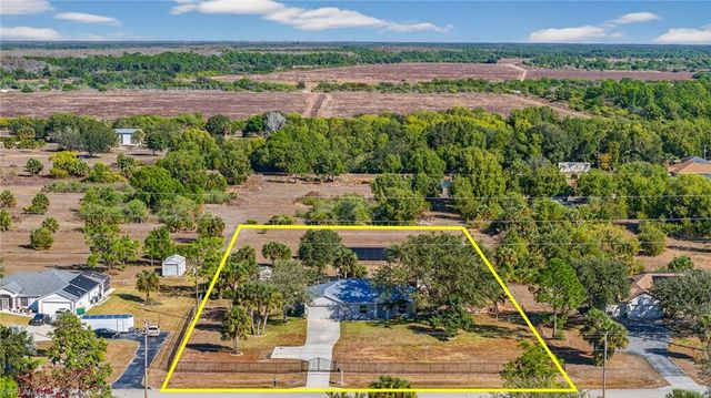 921 47th AVE NE, Naples, FL 34120