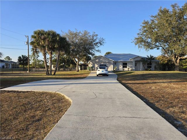 921 47th AVE NE, Naples, FL 34120