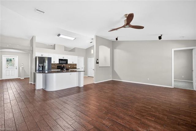 921 47th AVE NE, Naples, FL 34120