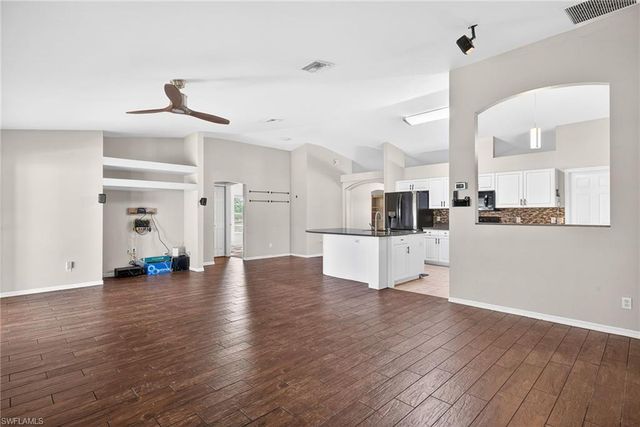 921 47th AVE NE, Naples, FL 34120