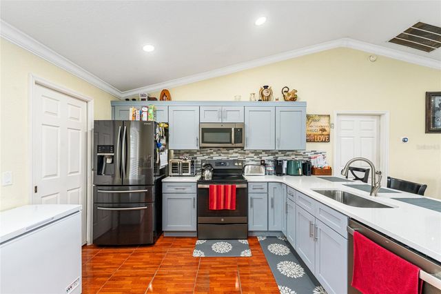 16900 SW 42ND AVENUE ROAD, Ocala, FL 34473