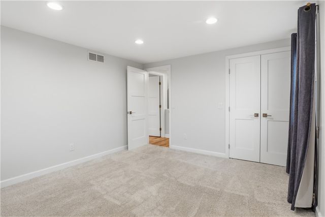 18 Wheatfield Circle, Perinton, NY 14450