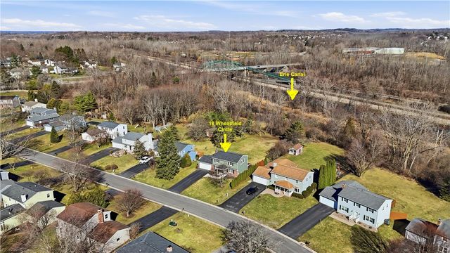 18 Wheatfield Circle, Perinton, NY 14450