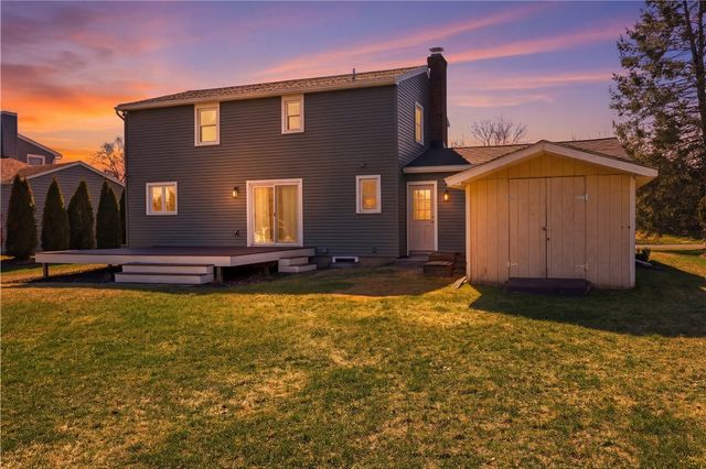 18 Wheatfield Circle, Perinton, NY 14450