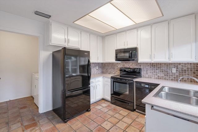 4173 Rosser Square, Dallas, TX 75244