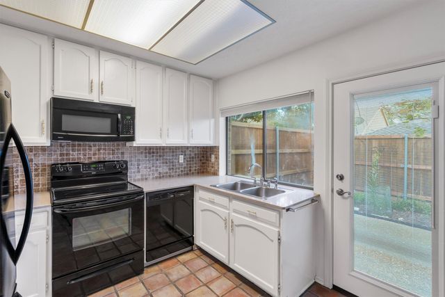 4173 Rosser Square, Dallas, TX 75244