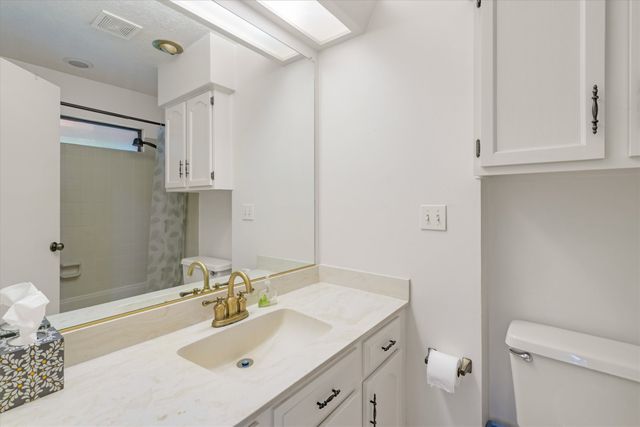 4173 Rosser Square, Dallas, TX 75244