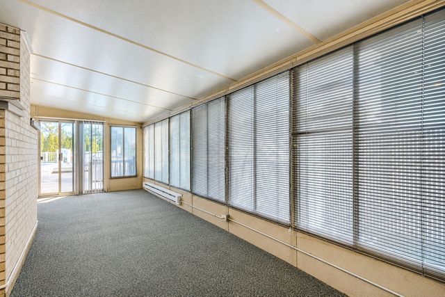 9015 Natoma Avenue, Oak Lawn, IL 60453