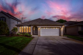 9015 Natoma Avenue, Oak Lawn, IL 60453
