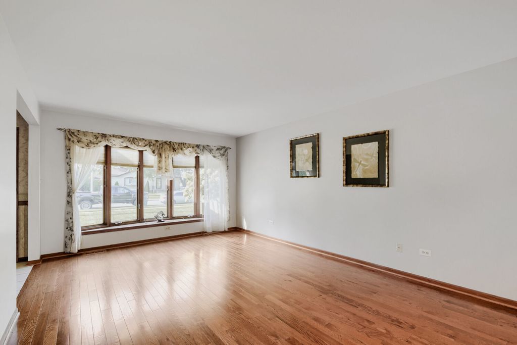 9015 Natoma Avenue, Oak Lawn, IL 60453 — photo 4