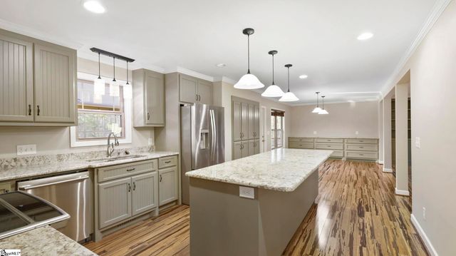 301 Little Valley Drive, Piedmont, SC 29673