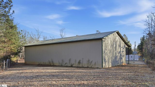 301 Little Valley Drive, Piedmont, SC 29673