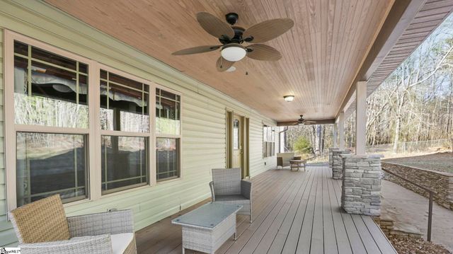 301 Little Valley Drive, Piedmont, SC 29673