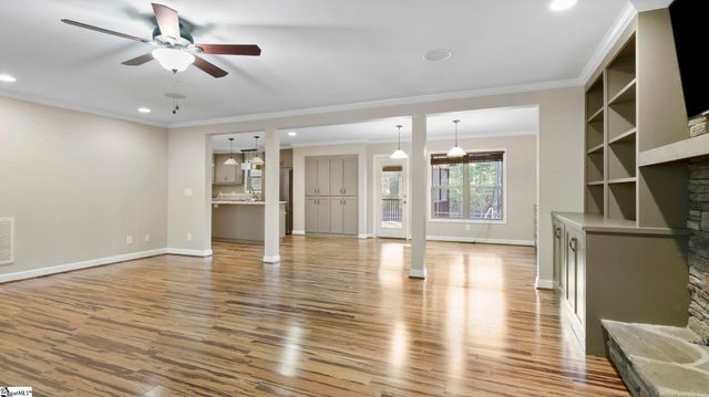 301 Little Valley Drive, Piedmont, SC 29673