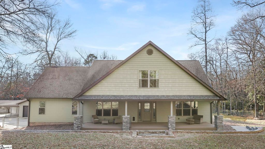 301 Little Valley Drive, Piedmont, SC 29673