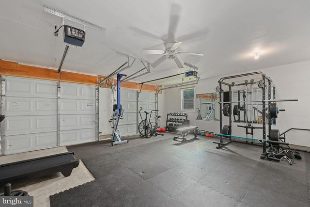 12302 HARBOR DR, Woodbridge, VA 22192