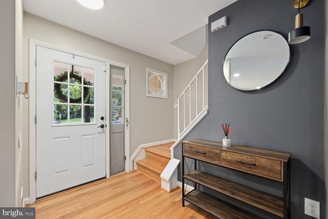 12302 HARBOR DR, Woodbridge, VA 22192