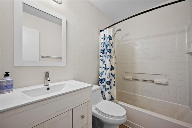 2261 SE Pear Lane, Port St. Lucie, Port St Lucie, FL 34952