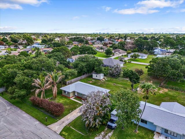2261 SE Pear Lane, Port St. Lucie, Port St Lucie, FL 34952