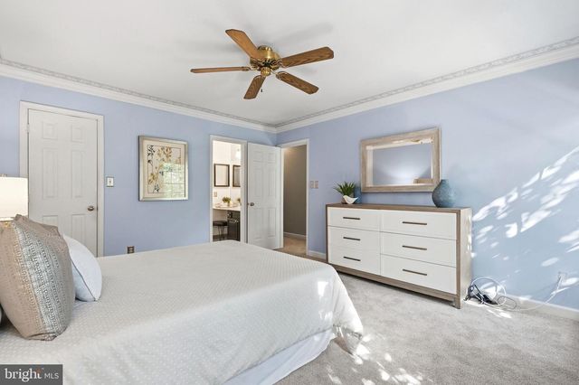 129 HUCKLEBERRY DR, La Plata, MD 20646
