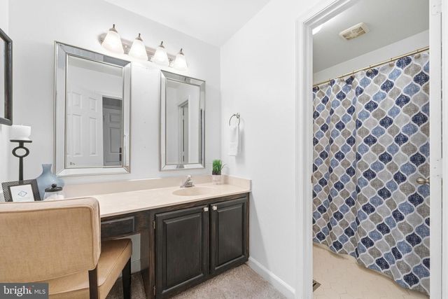 129 HUCKLEBERRY DR, La Plata, MD 20646