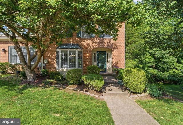 129 HUCKLEBERRY DR, La Plata, MD 20646