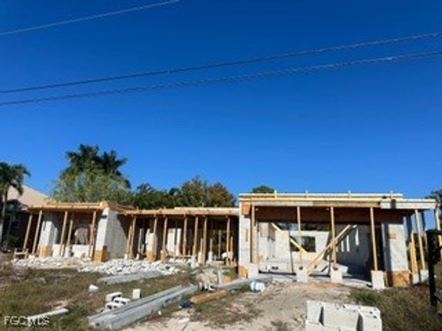 3105 NW 17th LN, Cape Coral, FL 33993