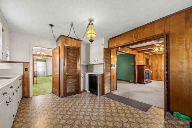 122 ANDERSON DRIVE, Tullahoma, TN 37388