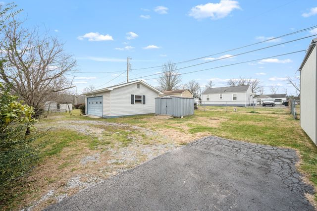 122 ANDERSON DRIVE, Tullahoma, TN 37388