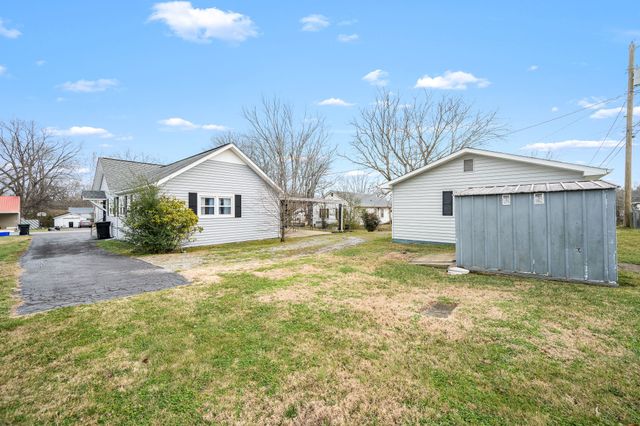 122 ANDERSON DRIVE, Tullahoma, TN 37388